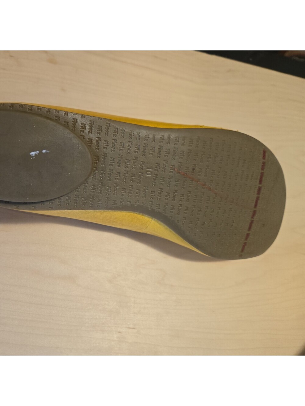 Miz Mooz flats shoes Yellow Sz 10 Leather Womens - Picture 9 of 12